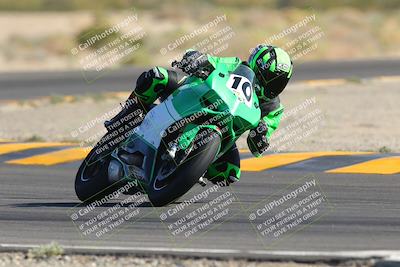 media/Oct-30-2022-CVMA (Sun) [[fb421c3cec]]/Race 12 Supersport Open/